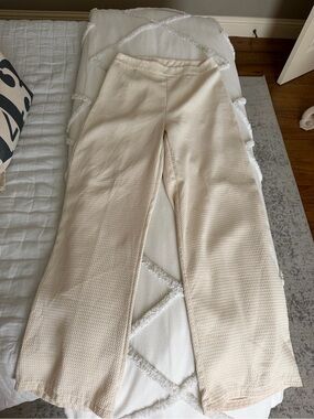 Cream Textured Wide-Leg Pants